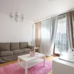 Apartment Butterfly *