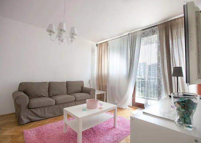 Apartment Butterfly *